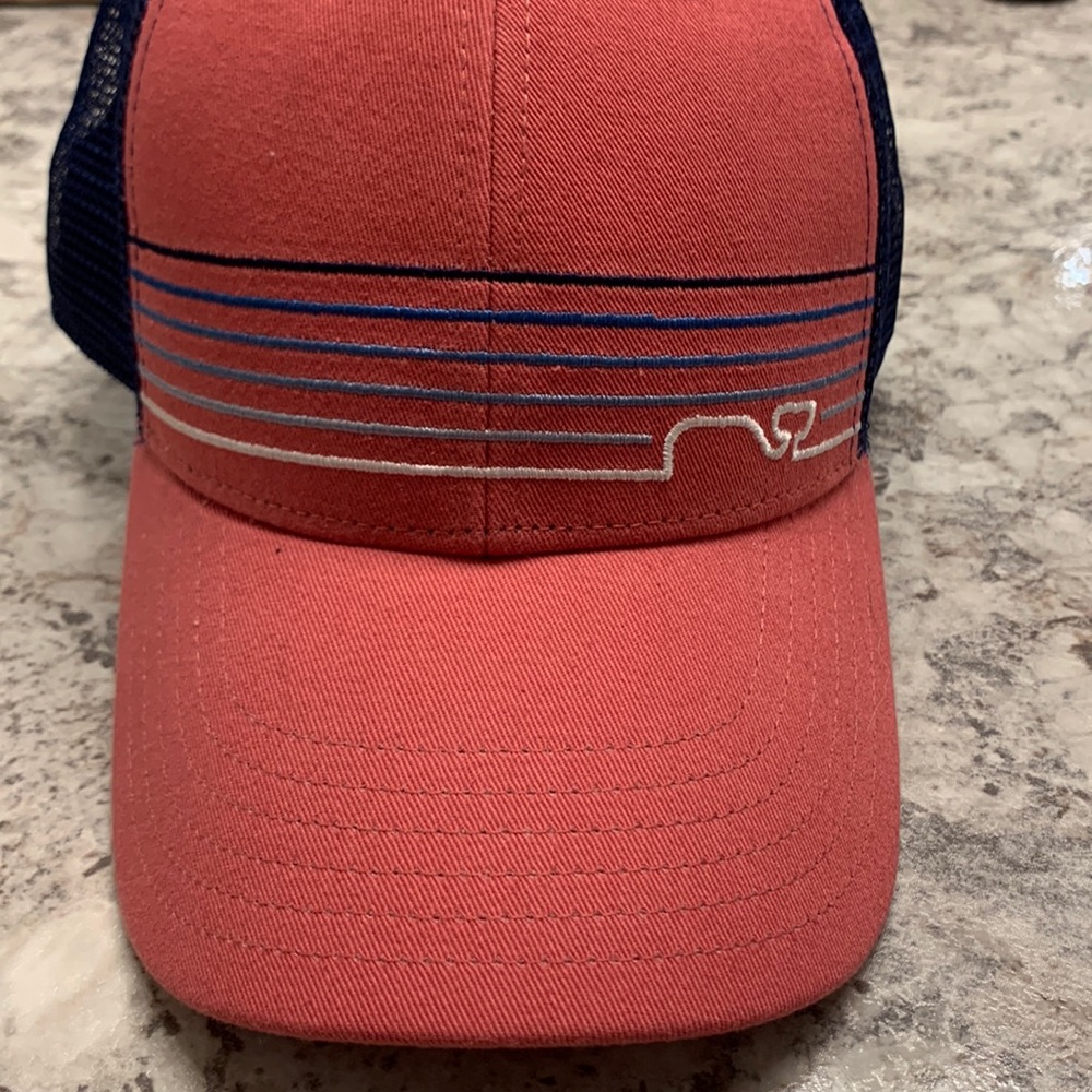 Vineyard vines hat